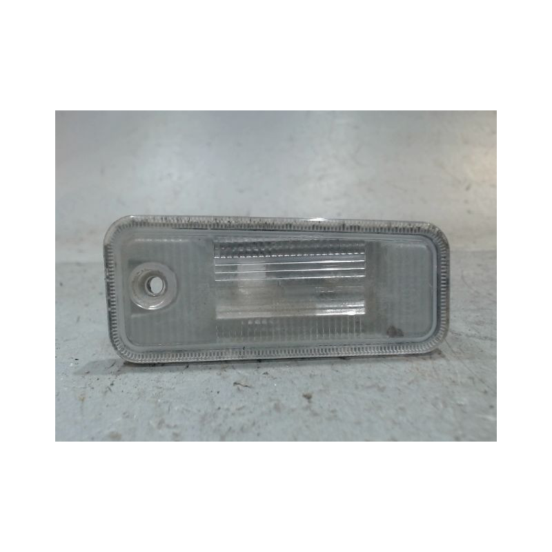 ECLAIREUR PLAQUE DE POLICE GAUCHE KIA CARENS