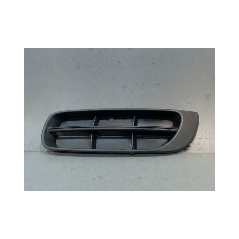 GRILLE VENTILATION PARE-CHOC AVG SKODA FABIA