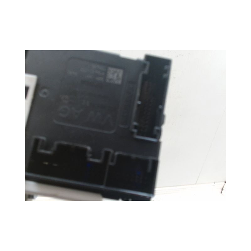 MECANISME+MOTEUR LEVE-GLACE AVANT GAUCHE VOLKSWAGEN PASSAT 2010-