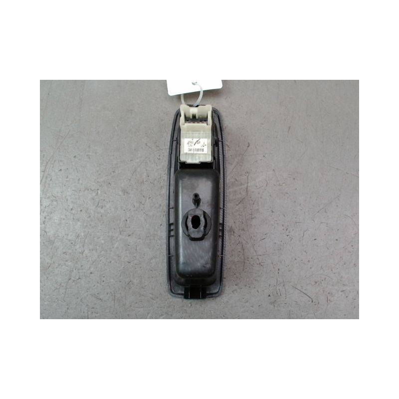 COMMANDE LEVE-GLACE PORTE ARD RENAULT KOLEOS BREAK 2008-...