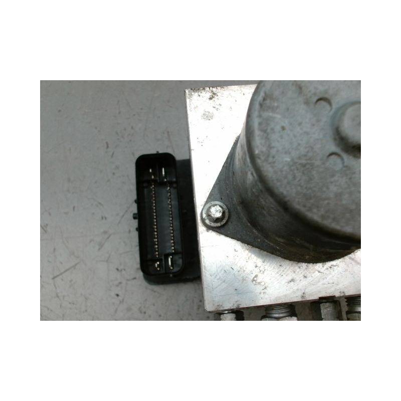 UNITE HYDRAULIQUE ABS FORD COUPE