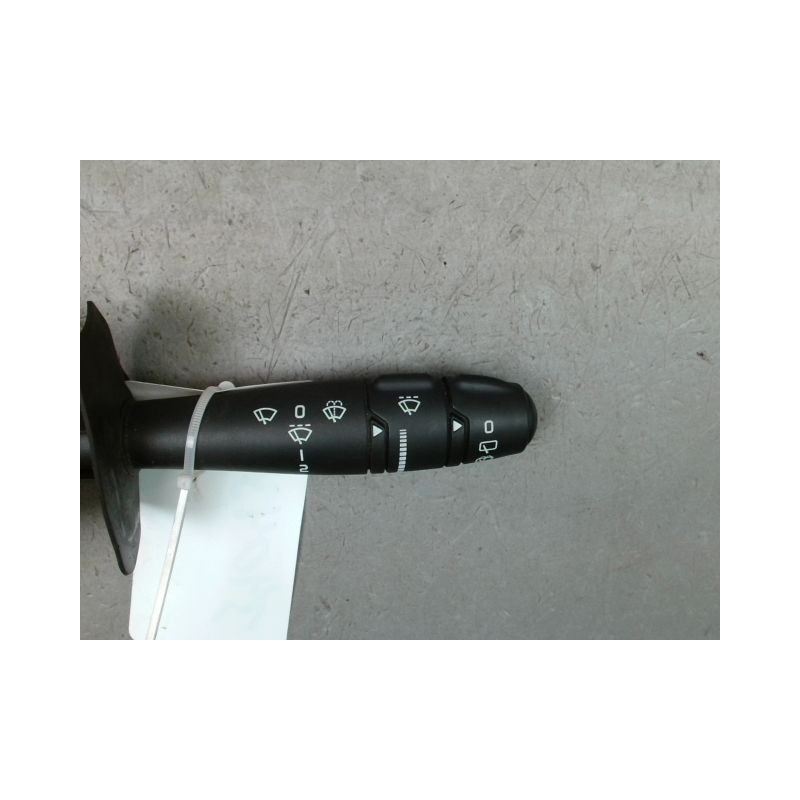 COMMANDE ESSUIE GLACE RENAULT CLIO CAMPUS II Phase 1 2006-2009