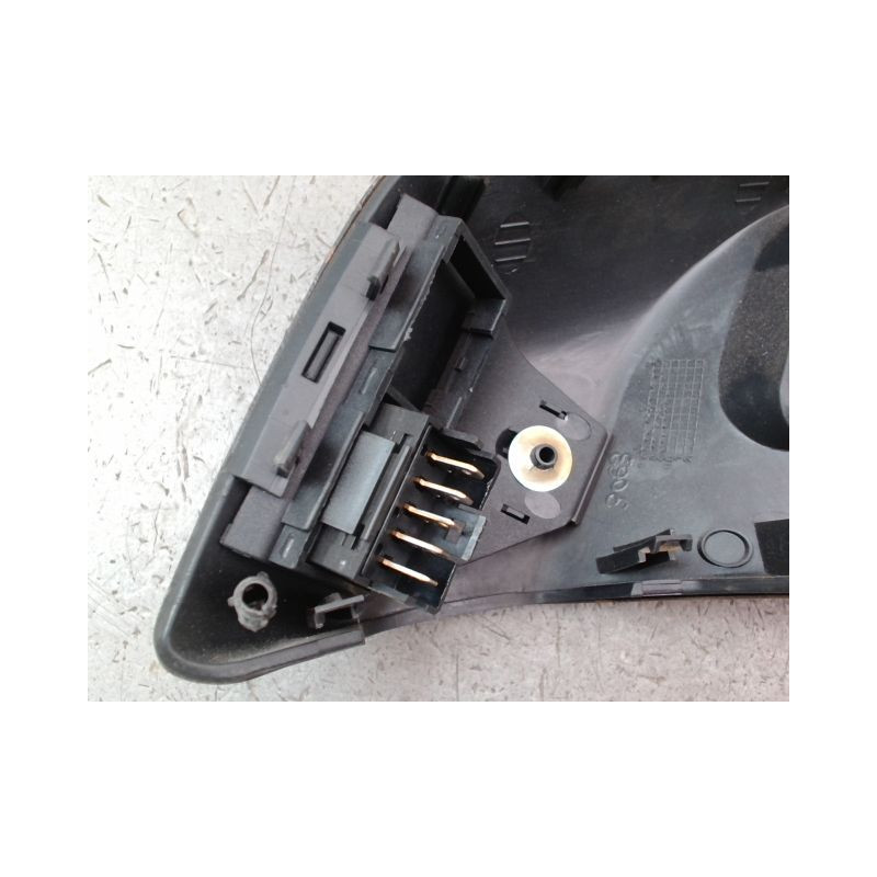 COMMANDE LEVE-GLACE PORTE ARD CITROEN XANTIA Phase 2 1997-2002