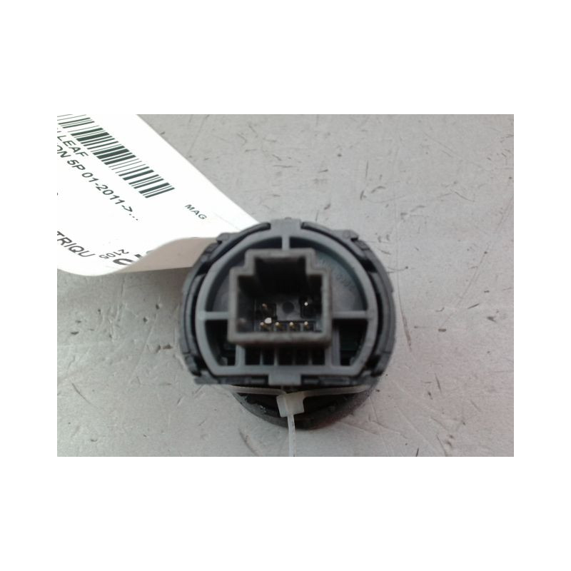 BOUTON DE DEMARRAGE NISSAN LEAF 2011-...