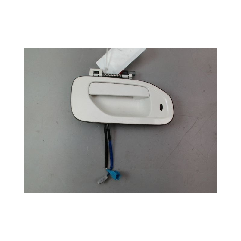 POIGNEE EXTERIEURE PORTE AVANT DROIT NISSAN NV200