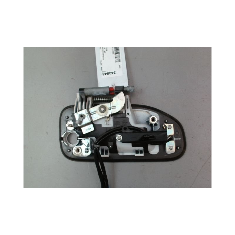 POIGNEE EXTERIEURE PORTE AVANT GAUCHE NISSAN NV200