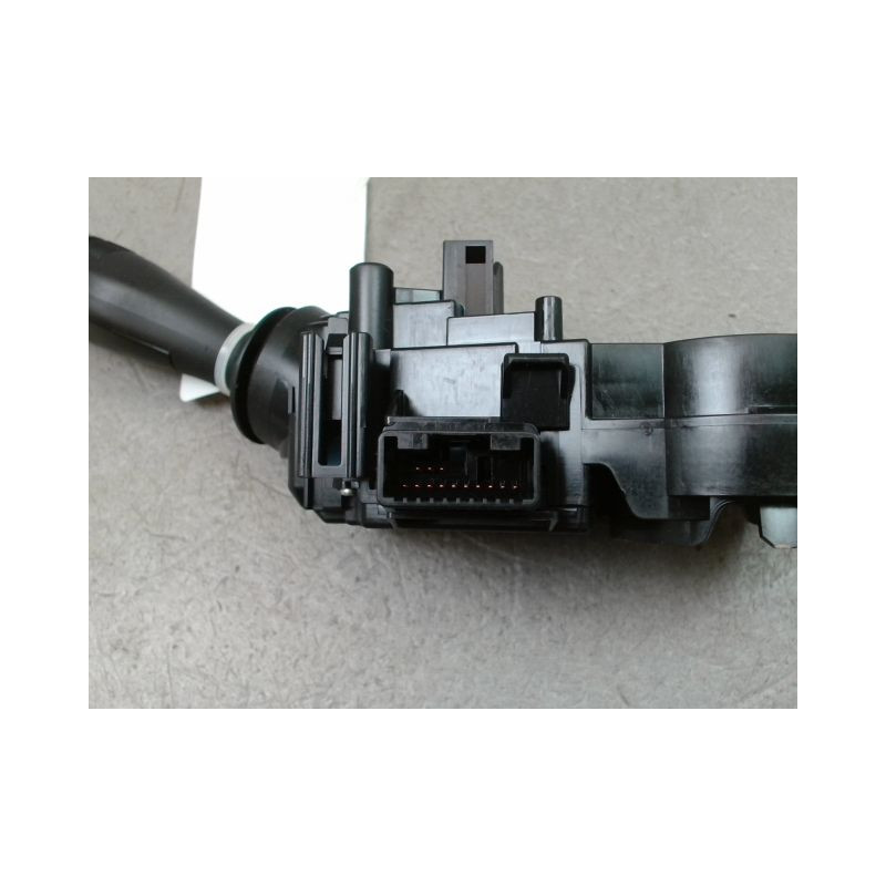 COMMANDE ECLAIRAGE LEXUS NX300H