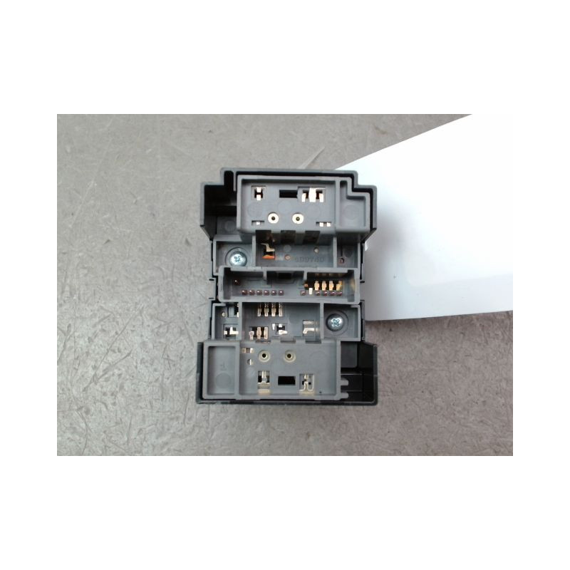 COMMANDE RETROVISSEUR EXTERIEUR ELECTRIQUE LEXUS NX300H