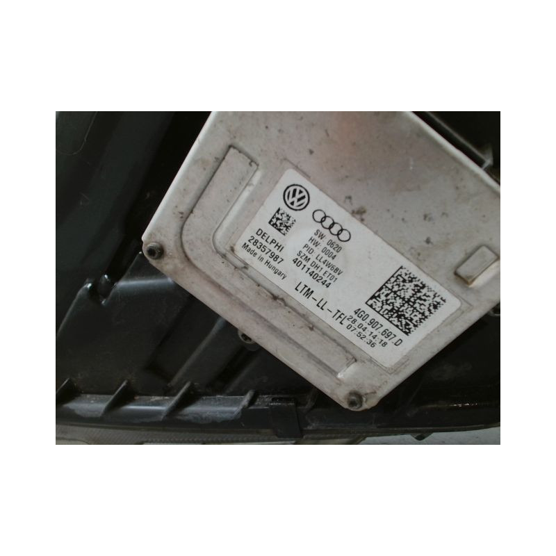 PHARE DROIT SKODA OCTAVIA COMBI 2000-