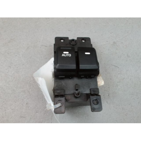 COMMANDE LEVE-GLACE PORTE AVG HYUNDAI I20