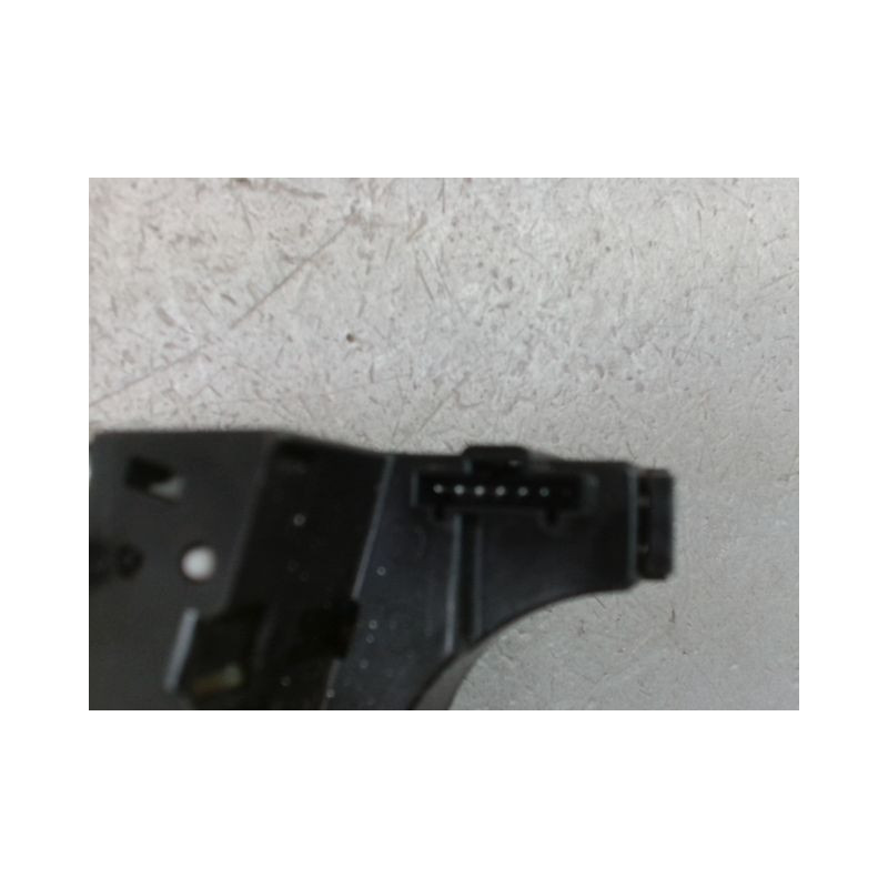 COMMANDE ECLAIRAGE DODGE NITRO 2007-