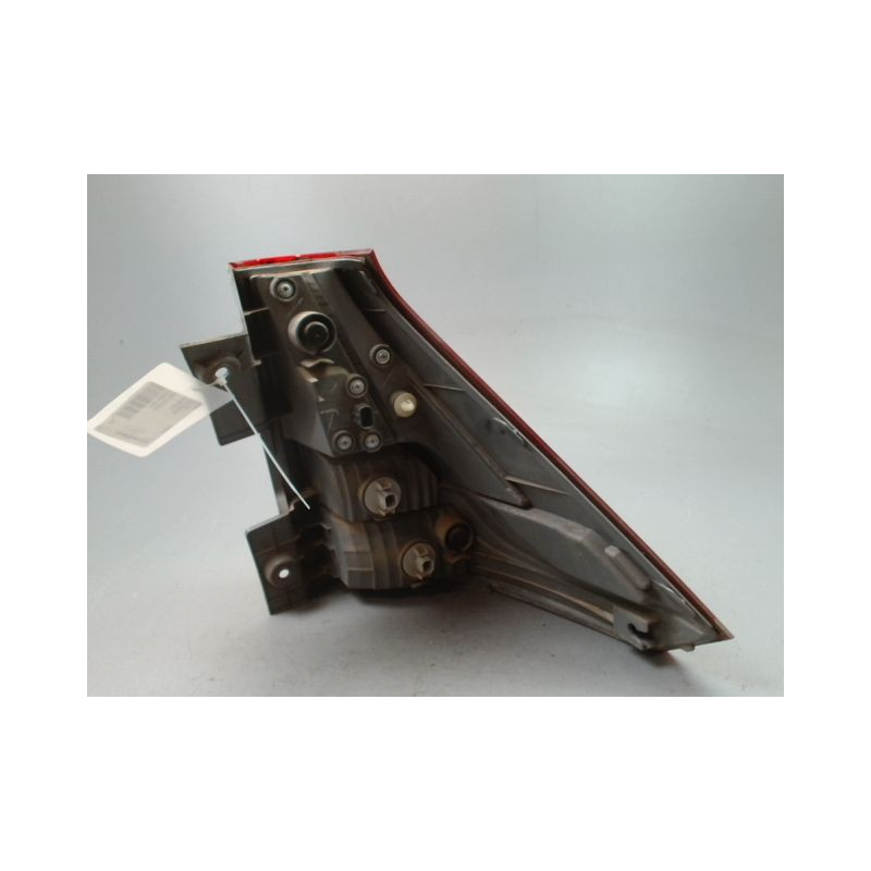 FEU ARRIERE GAUCHE  HONDA CR-V 2010-