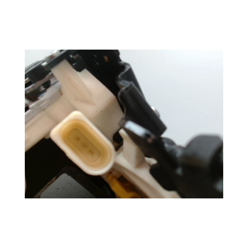 SYSTEME CONDAMNATION AVANT DROIT AUDI A8 2007-