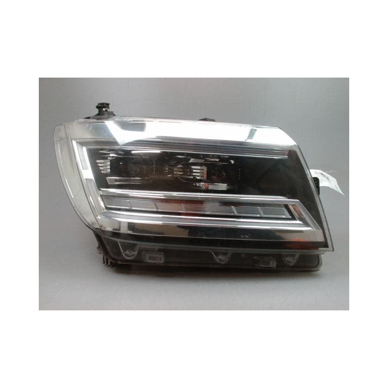 PHARE DROIT VOLKSWAGEN CRAFTER FGN 2006-