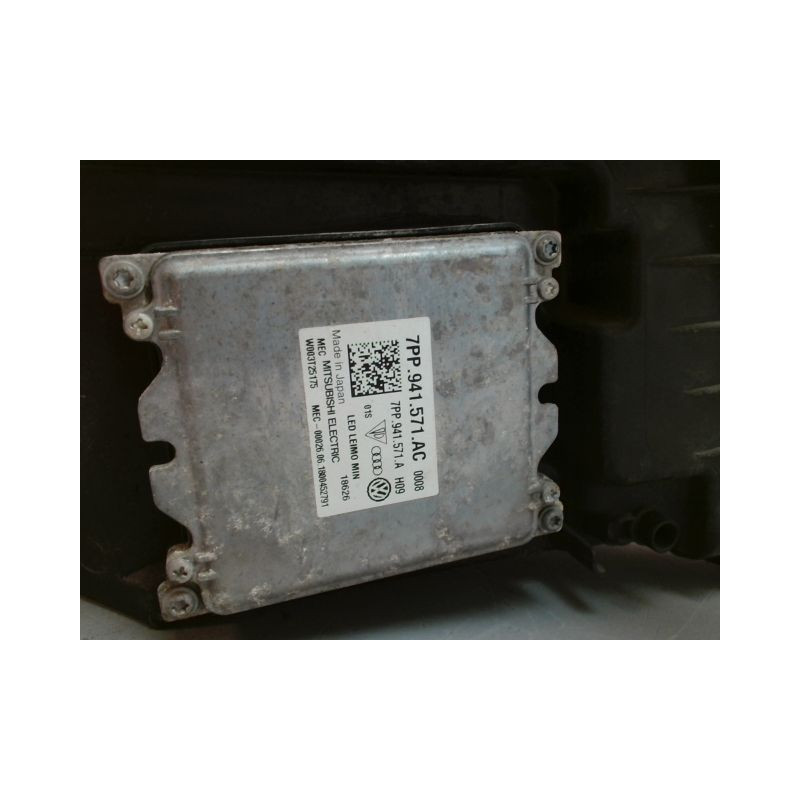PHARE GAUCHE VOLKSWAGEN CRAFTER FGN 2006-
