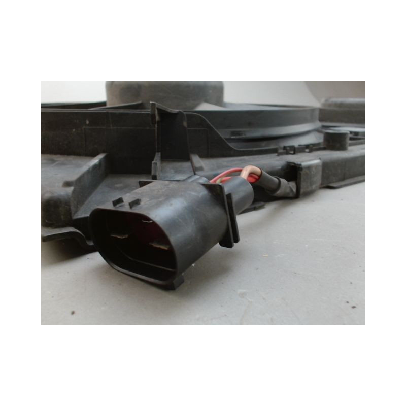 MOTEUR VENTILATEUR RADIATEUR VOLKSWAGEN GOLF