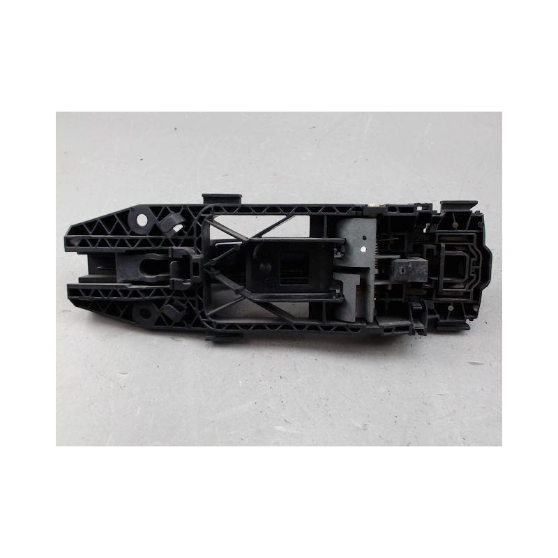 POIGNEE EXTERIEURE PORTE AVANT DROIT VOLKSWAGEN POLO
