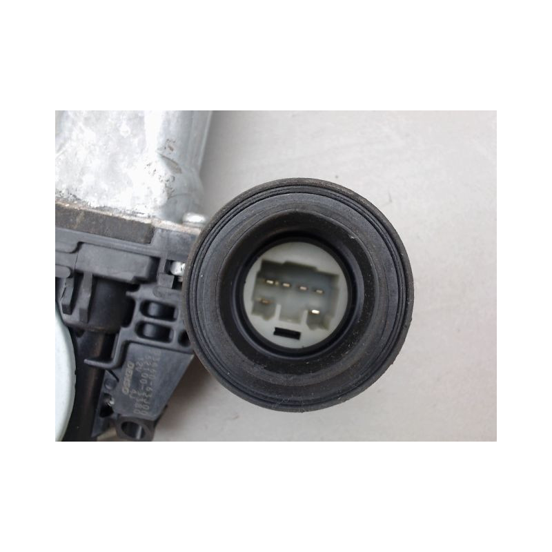 MECANISME LEVE-GLACE AVANT GAUCHE SUZUKI SWIFT