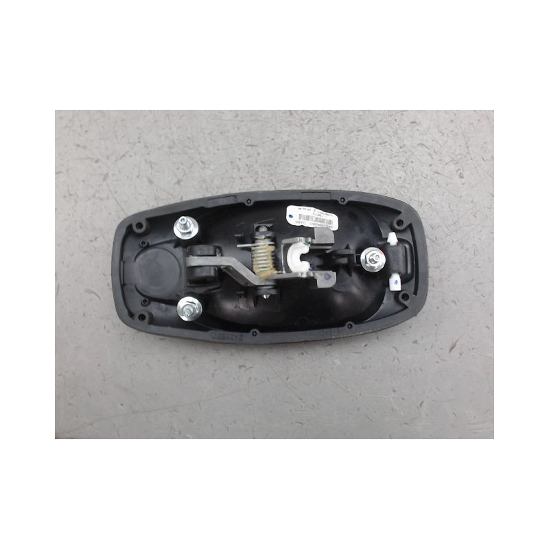 POIGNEE EXTERIEURE PORTE COULISSANTE DROIT PEUGEOT BIPPER