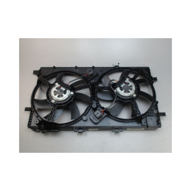 MOTEUR VENTILATEUR RADIATEUR OPEL INSIGNIA