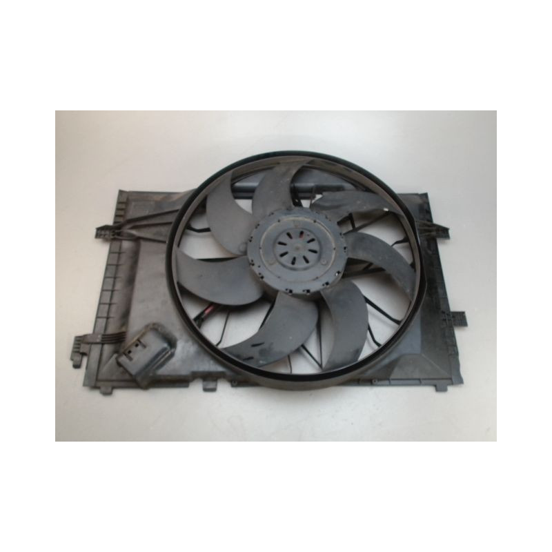 MOTEUR VENTILATEUR RADIATEUR MERCEDES CLASSE C
