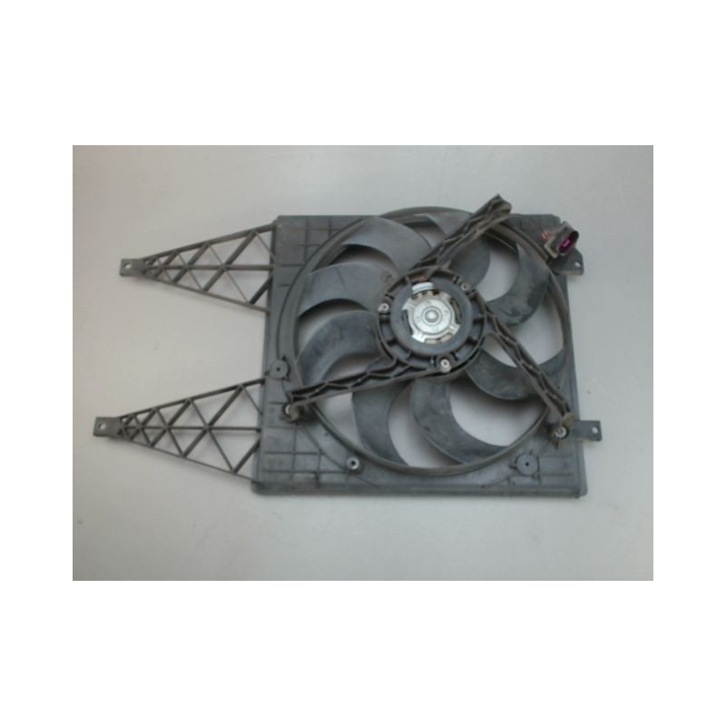 MOTEUR VENTILATEUR RADIATEUR VOLKSWAGEN POLO