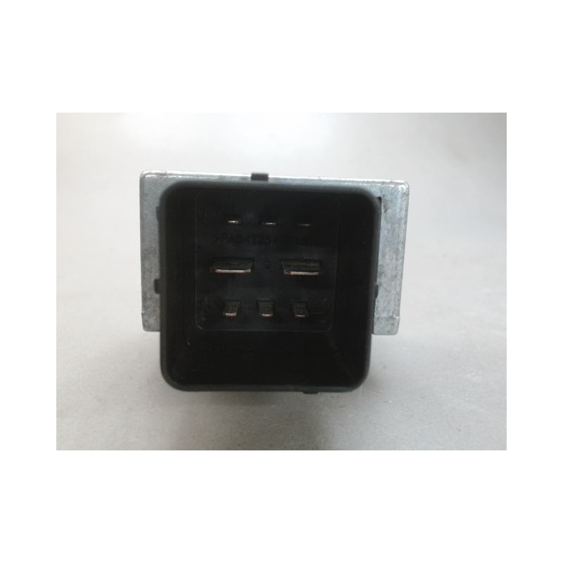 BOITIER DE PRECHAUFFAGE FORD FIESTA