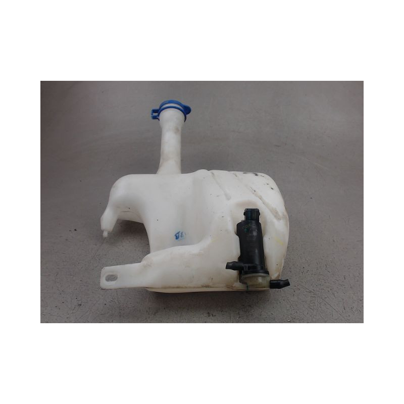 RESERVOIR LAVE-GLACE AVANT FORD ECOSPORT