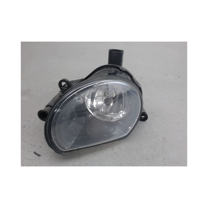 PHARE ANTIBROUILLARD AVANT DROIT AUDI A3