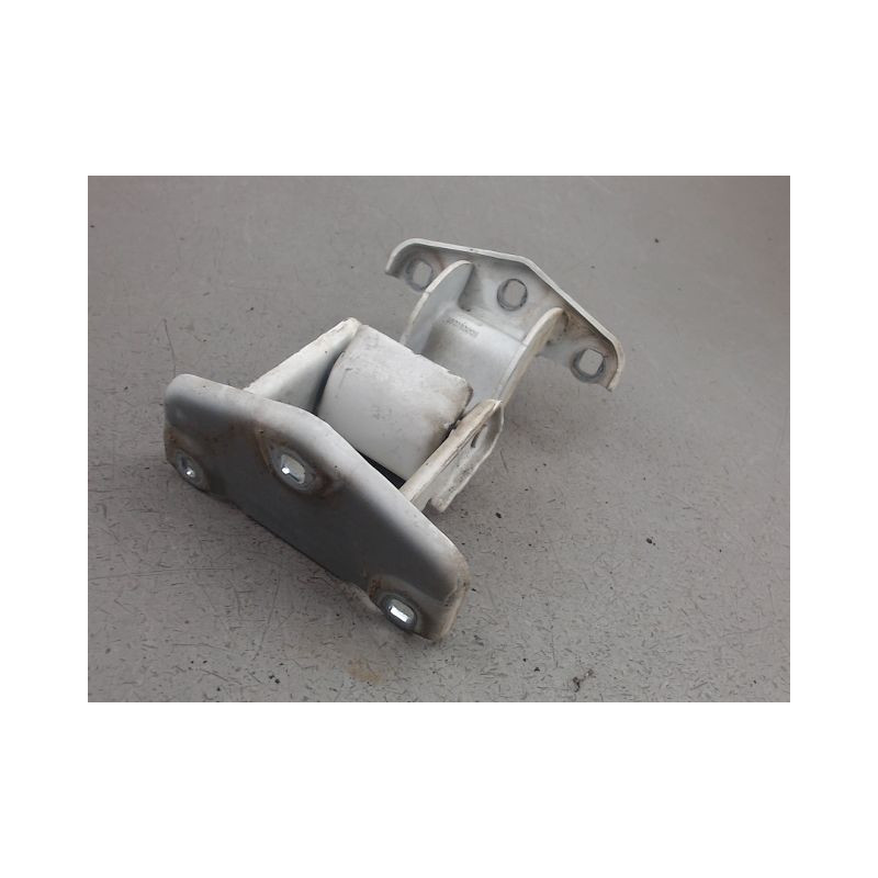 CHARNIERE INF PORTE BATTANTE ARD OPEL VIVARO