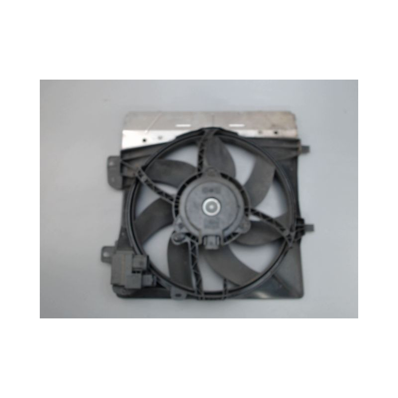 MOTEUR VENTILATEUR RADIATEUR PEUGEOT 207