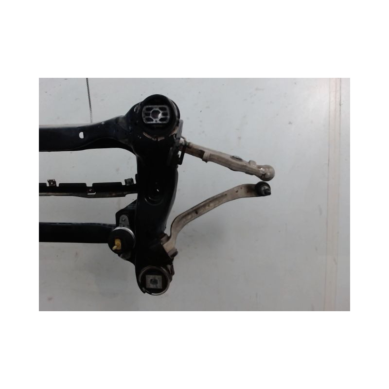 BERCEAU MOTEUR AVANT AUDI A8