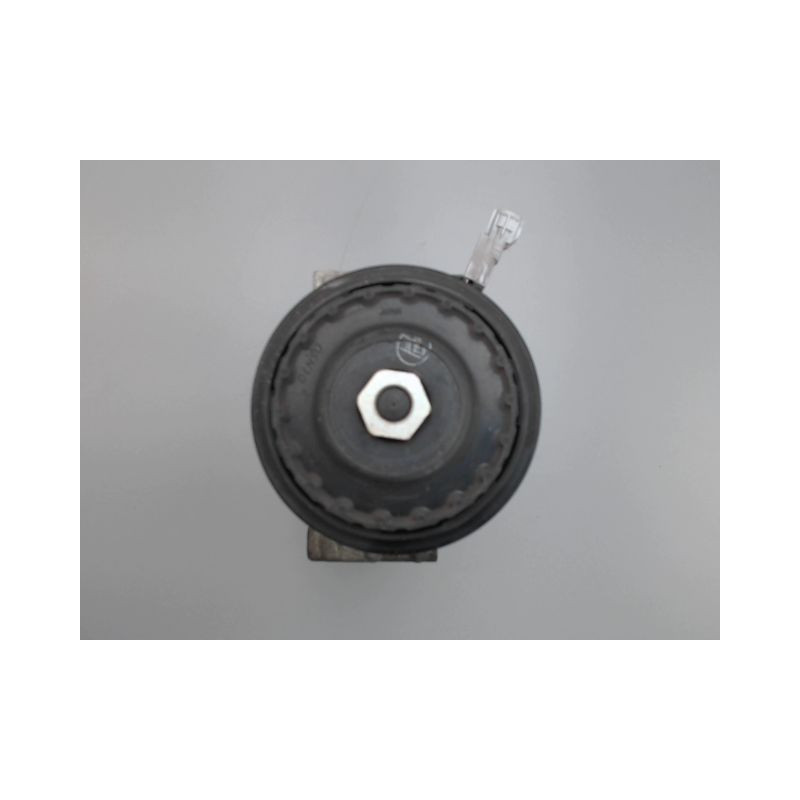 COMPRESSEUR AIR CONDITIONNE TOYOTA VERSO-S