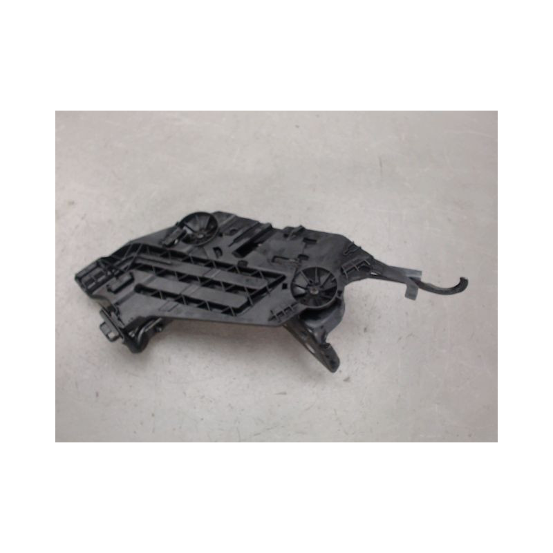 SUPPORT PHARE GAUCHE SKODA OCTAVIA
