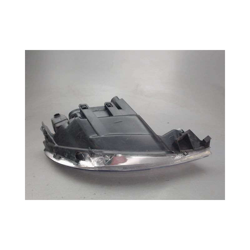 PHARE GAUCHE PEUGEOT 206