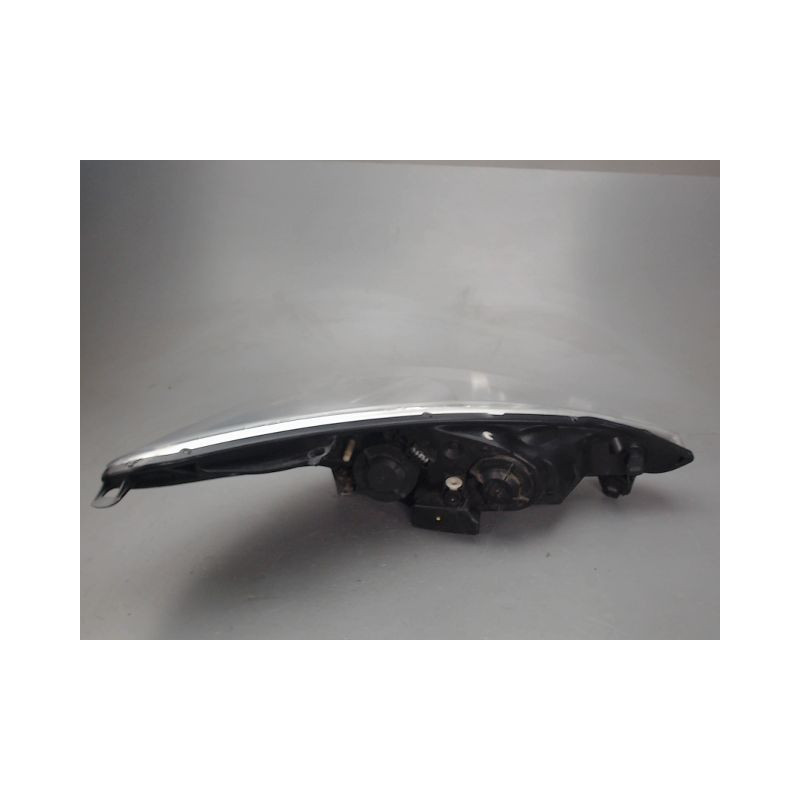 PHARE GAUCHE PEUGEOT 206
