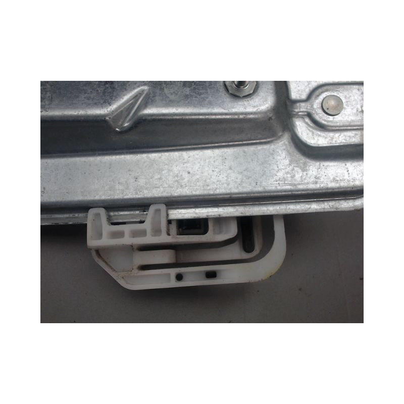 MECANISME LEVE-GLACE AVANT DROIT FORD KUGA