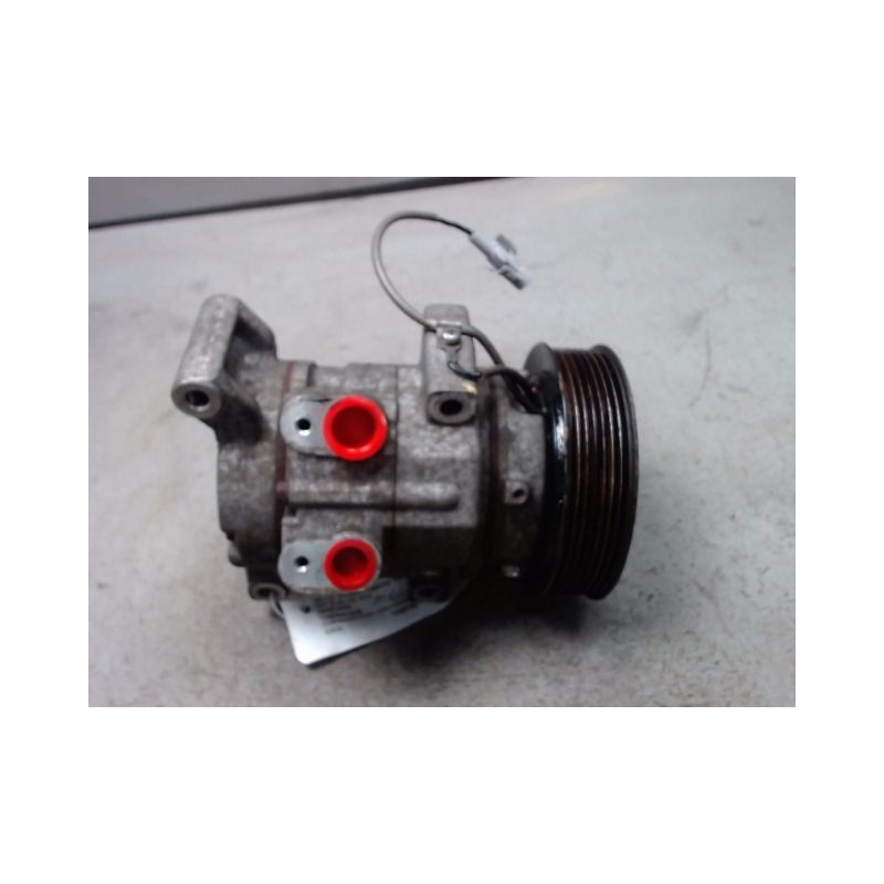 COMPRESSEUR AIR CONDITIONNE TOYOTA HILUX DOUBLE CABINE 2006-
