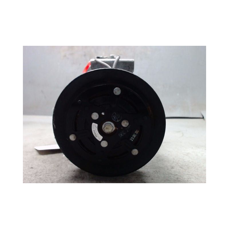 COMPRESSEUR AIR CONDITIONNE TOYOTA HILUX  X-TRA CABINE