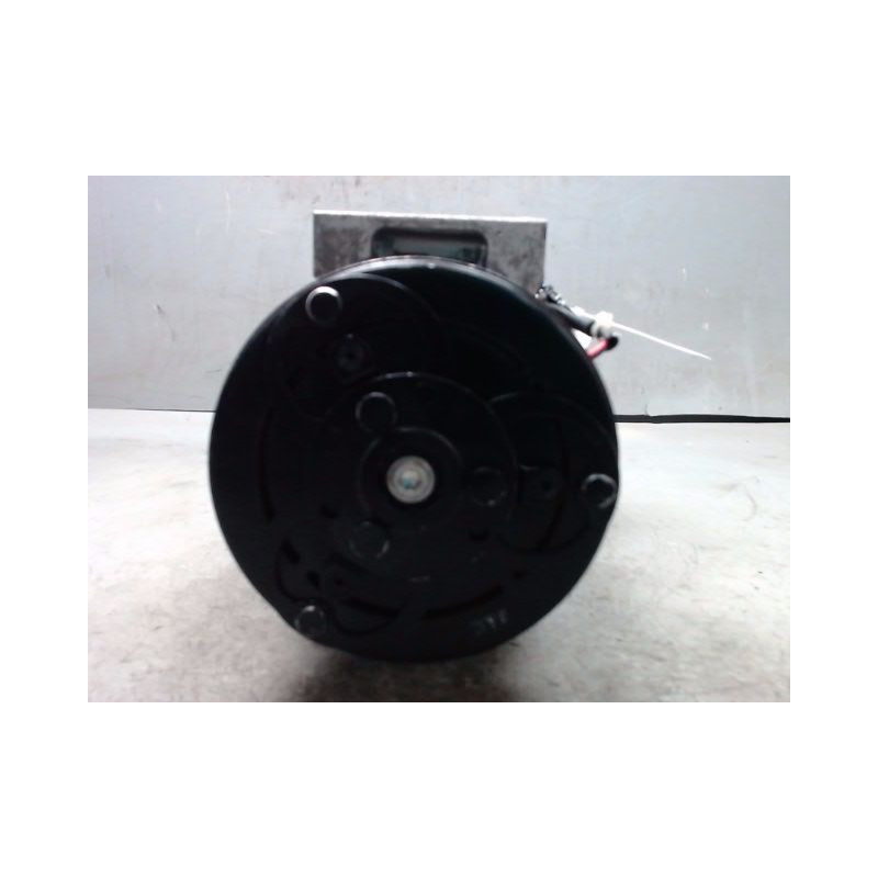 COMPRESSEUR AIR CONDITIONNE DACIA LOGAN