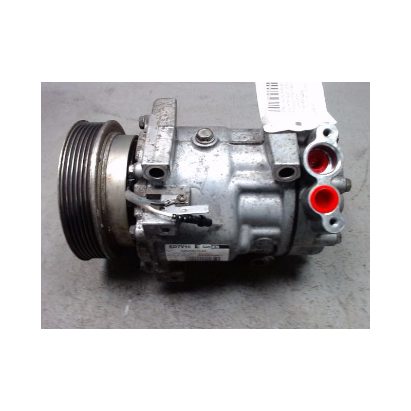 COMPRESSEUR AIR CONDITIONNE DACIA DUSTER 2010-