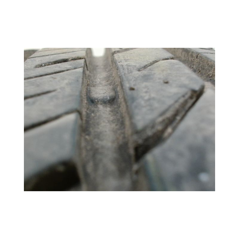 Paire de pneus FEU VERT EFFICIENCY 185 60 15 88 H