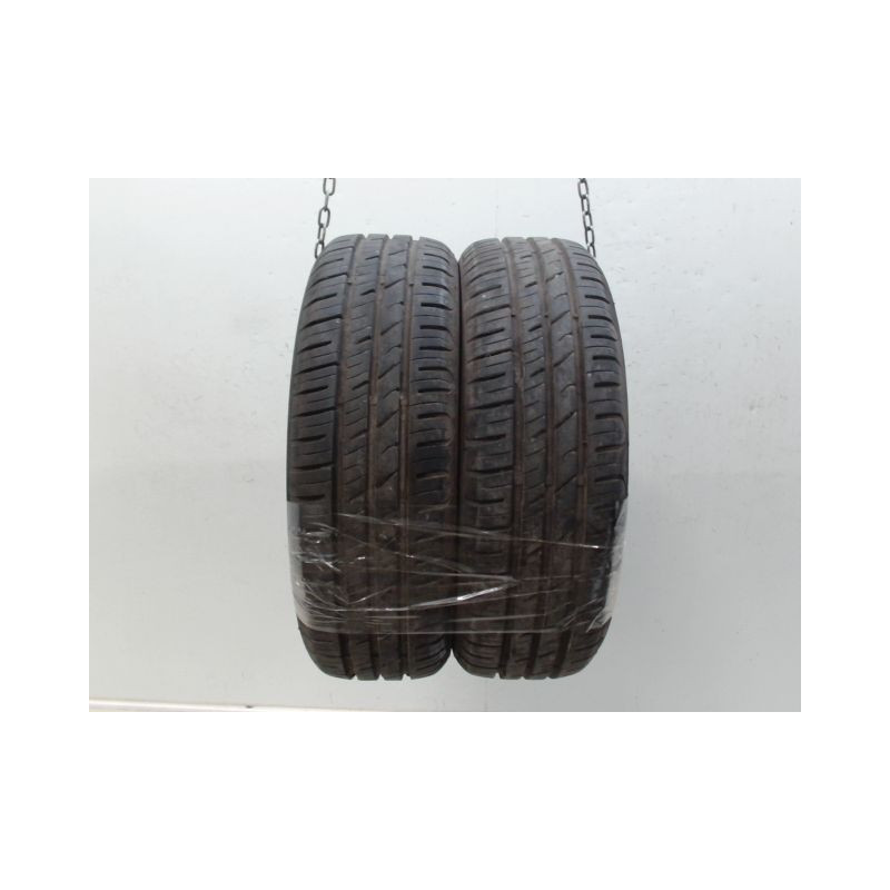 Paire de pneus FEU VERT EFFICIENCY 185 60 15 88 H