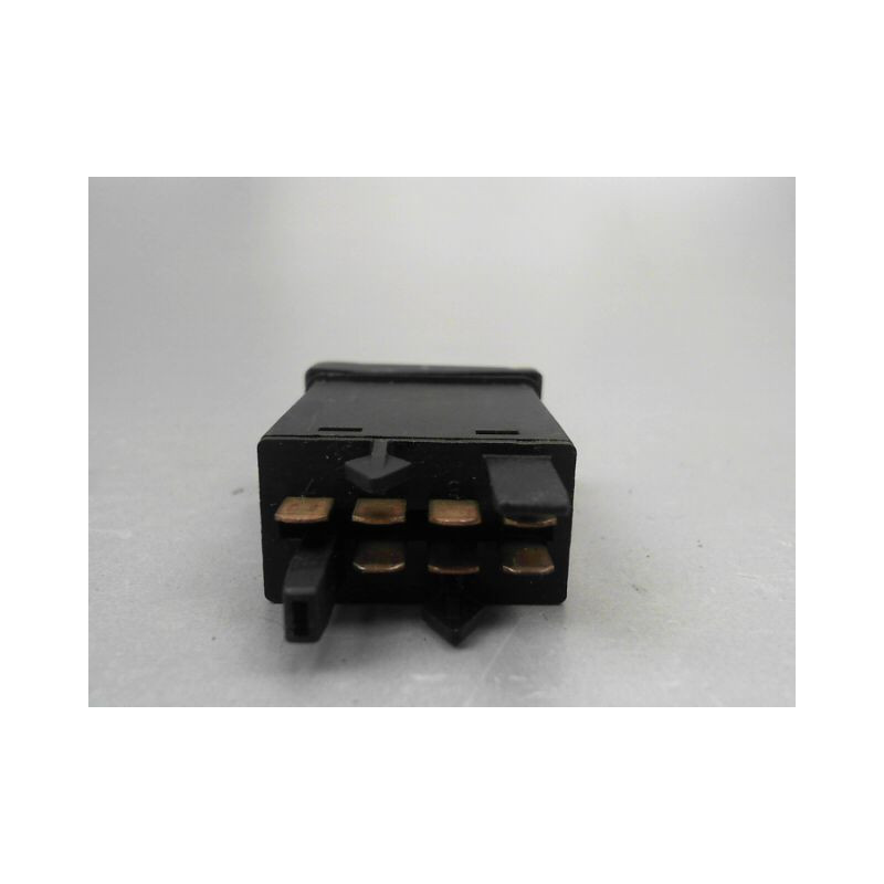 BOUTON DE WARNING AUDI A6 97-2001
