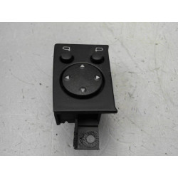 COMMANDE RETROVISSEUR EXT ELECTRIQUE