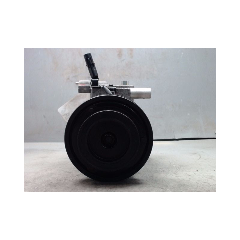 COMPRESSEUR AIR CONDITIONNE KIA RIO