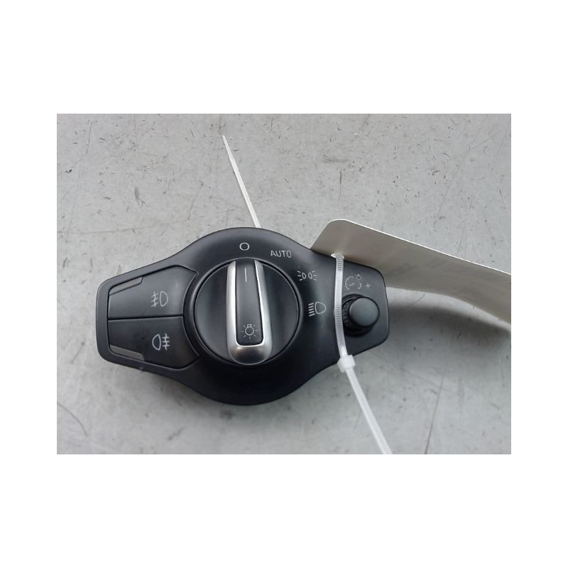 INTERIEUR COMMANDE PHARES AUDI A4 BERL. III Phase 1 (8K) 2008-2011