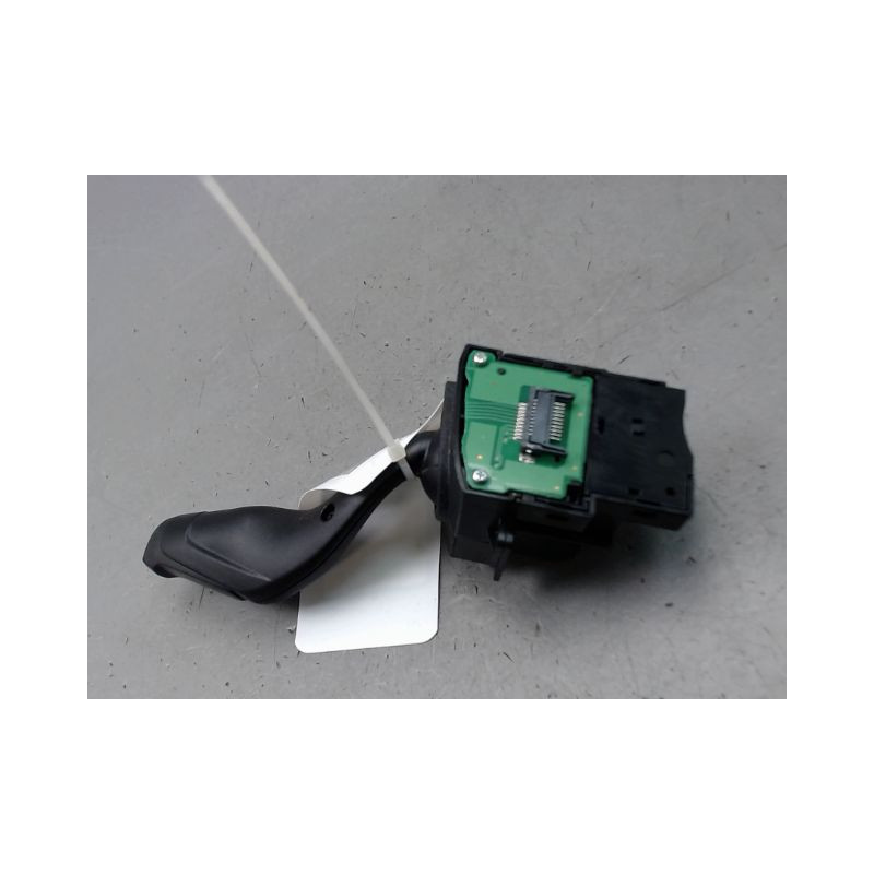 COMMANDE CLIGNOTANT FORD CMAX MONOSP. I Phase 2 2007-2010
