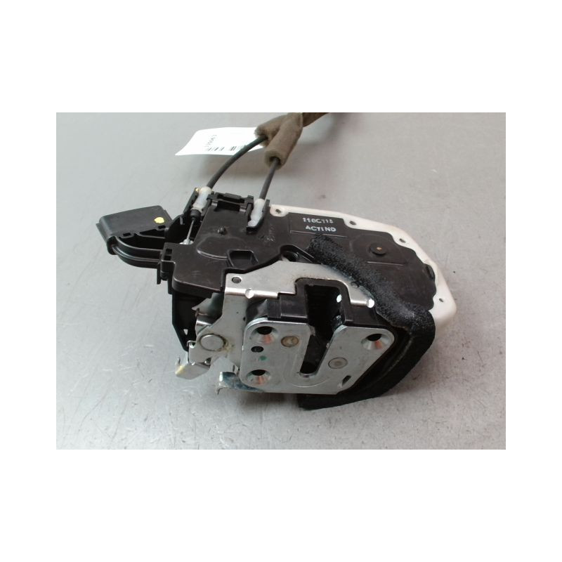 SYSTEME CONDAMNATION AVANT DROIT NISSAN MICRA 2009-