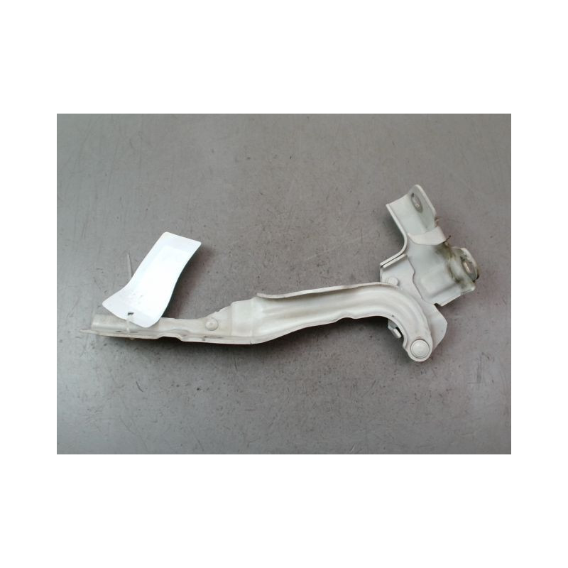 COMPAS GAUCHE CAPOT ALFA ROMEO GUILIETTA 2010-